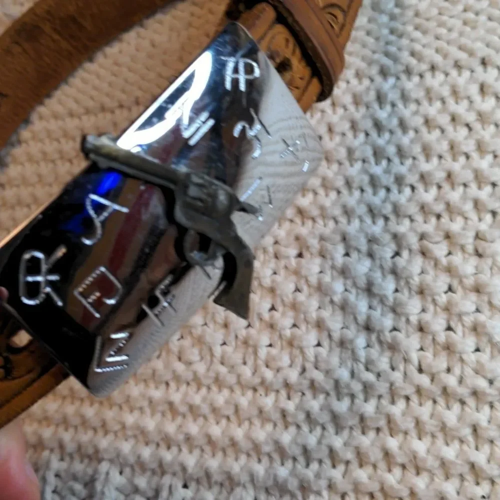 Vintage leather belt with Chambers buckle‎